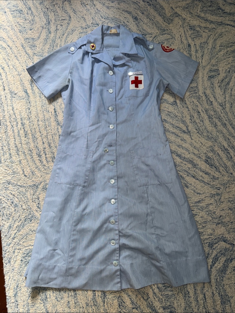 Genuine vintage 40/50s American Red Cross volunteer uniform